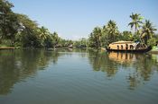 Kumarakomhouseboat